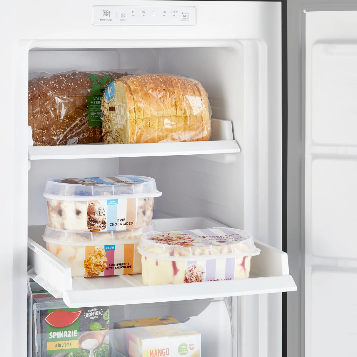 Inventum VR1682B vrijstaande vriezer 168 cm hoog