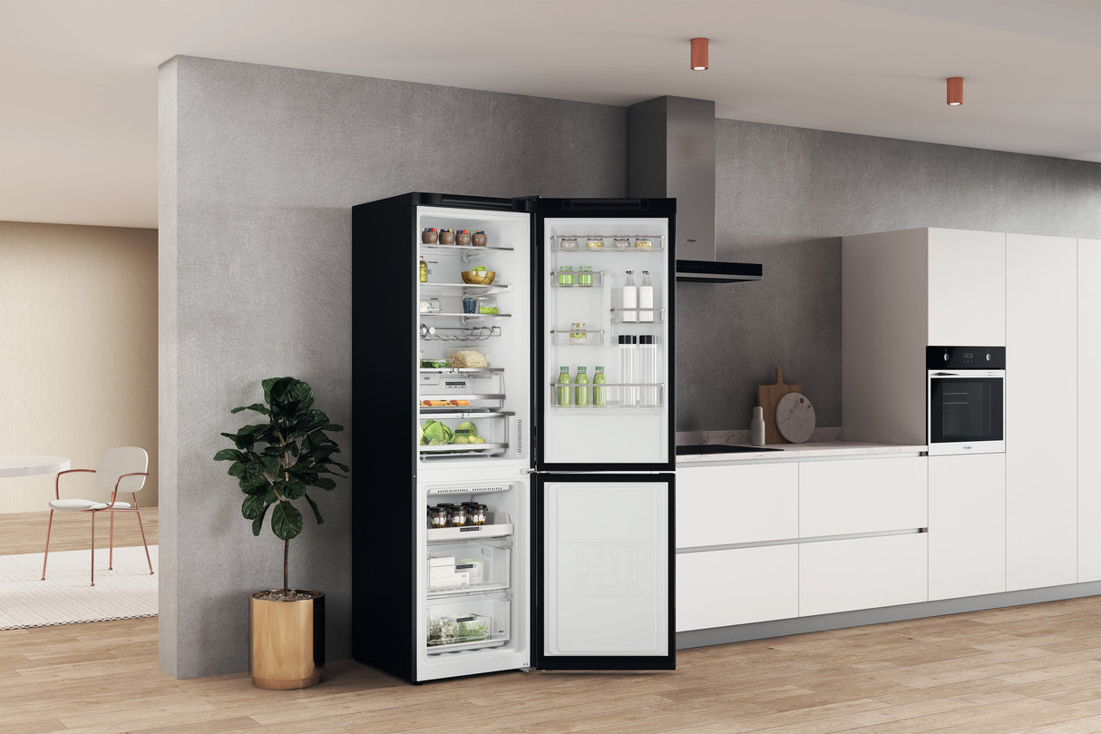 Whirlpool W7X 94T KS Vrijstaand 367 l C Zwart