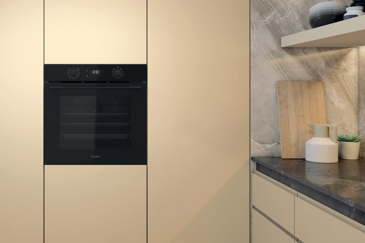 Whirlpool OMK58HU1B 71 l A+ Zwart