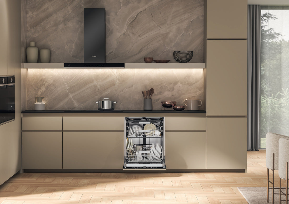 Whirlpool MaxiSpace W7I HT58 T Volledig ingebouwd 15 couverts B