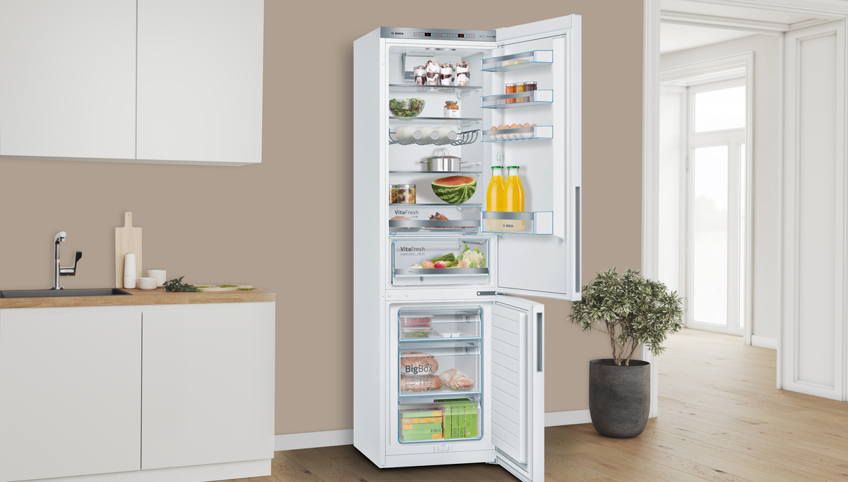 Bosch Serie 6 KGE39AWCA koel-vriescombinatie Vrijstaand 343 l C Wit