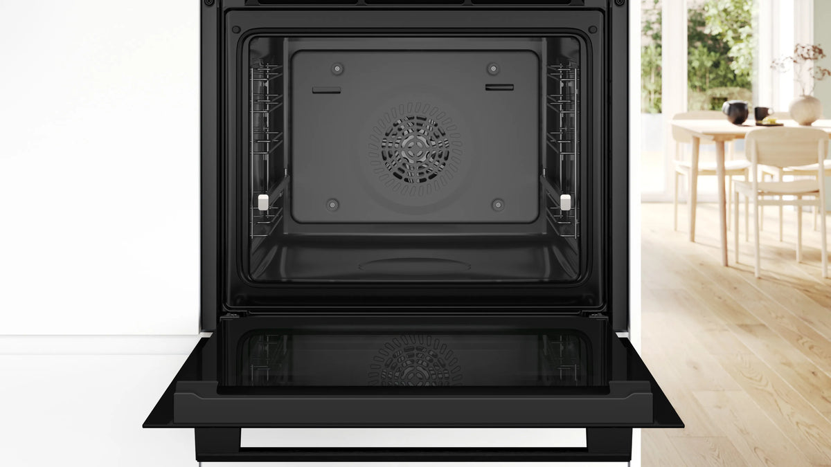Bosch HBG537EB4 ovenruimte