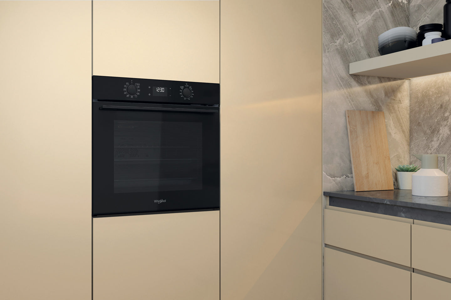 Whirlpool OMK58RU0B oven 71 l 3300 W A+ Zwart