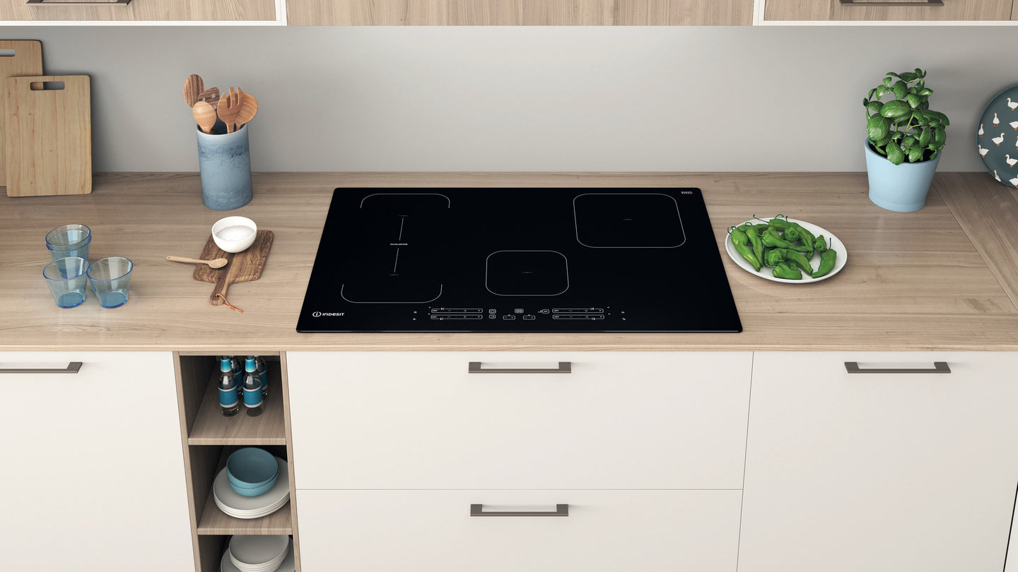 Indesit IB 21B77 NE Zwart Ingebouwd 77 cm Inductiekookplaat zones 4 zone(s)