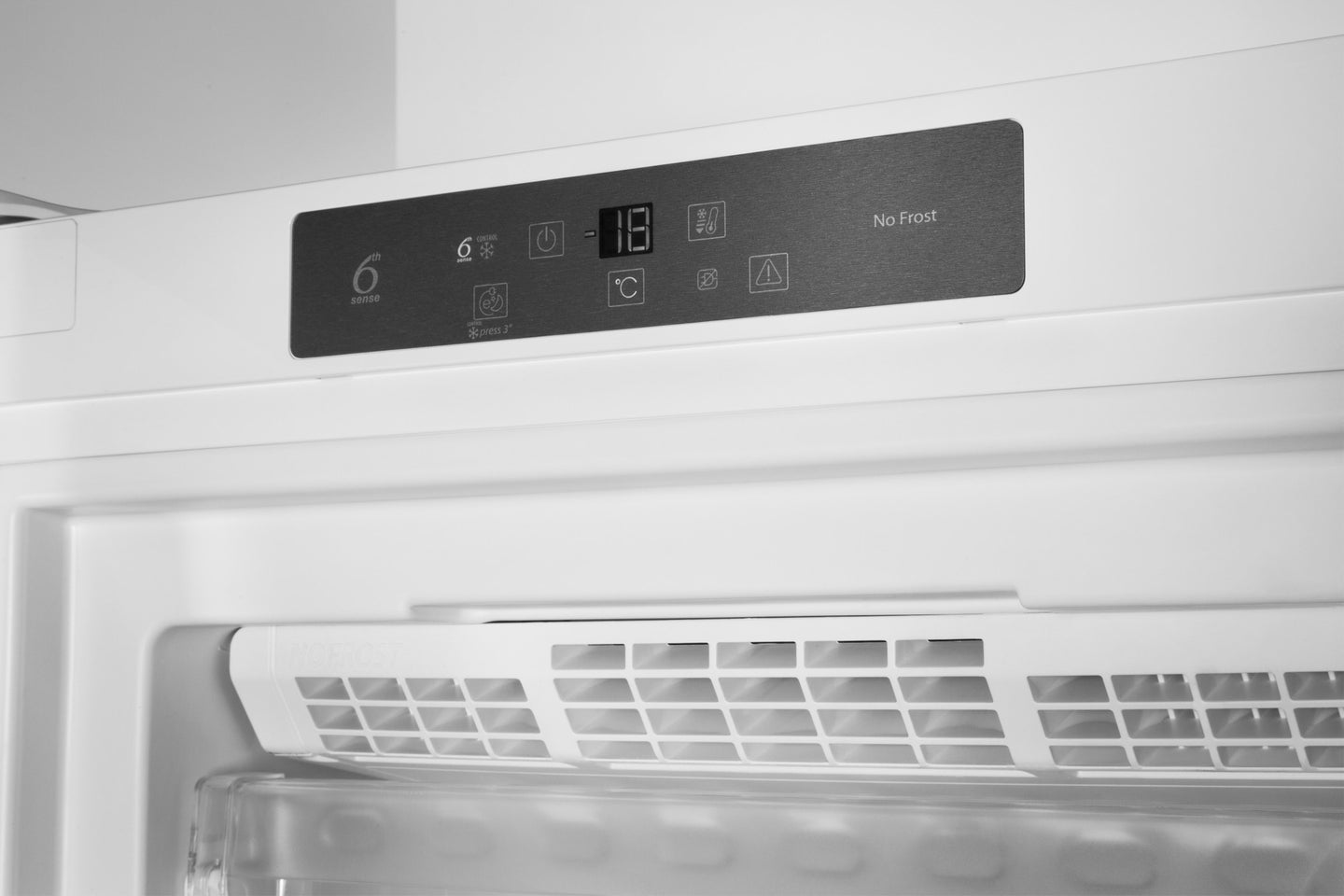 Whirlpool UW8 F1C WB NF 1 Vrieskast Vrijstaand F Wit