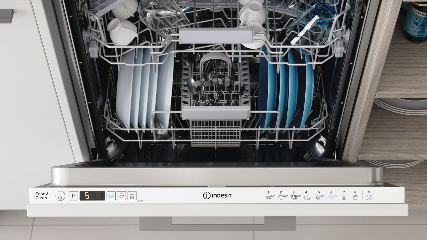 Indesit D2I HD526 A volledig geïntegreerde vaatwasser