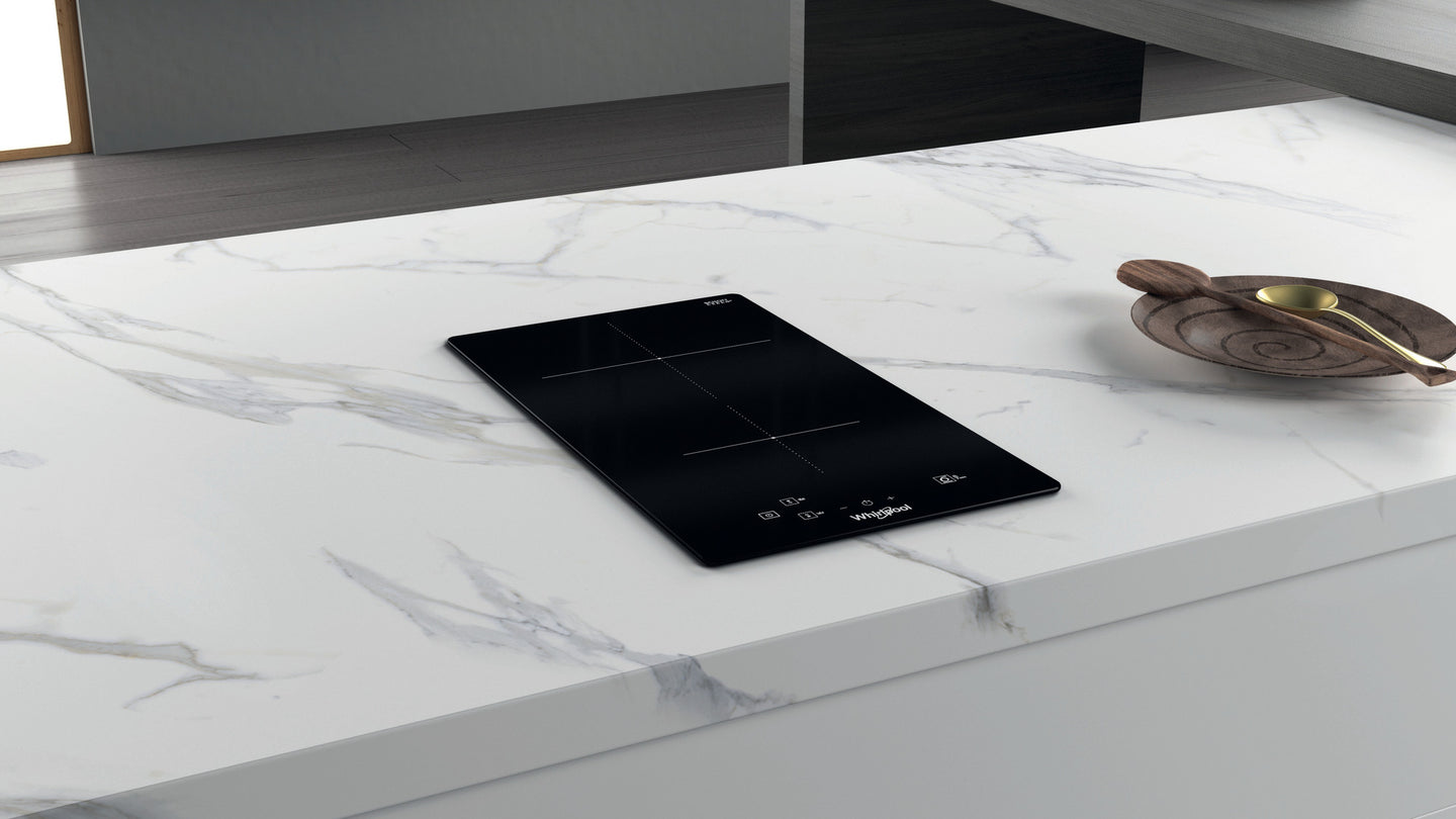 Whirlpool WS Q0530 NE Zwart Ingebouwd 28 cm Inductiekookplaat zones 2 zone(s)