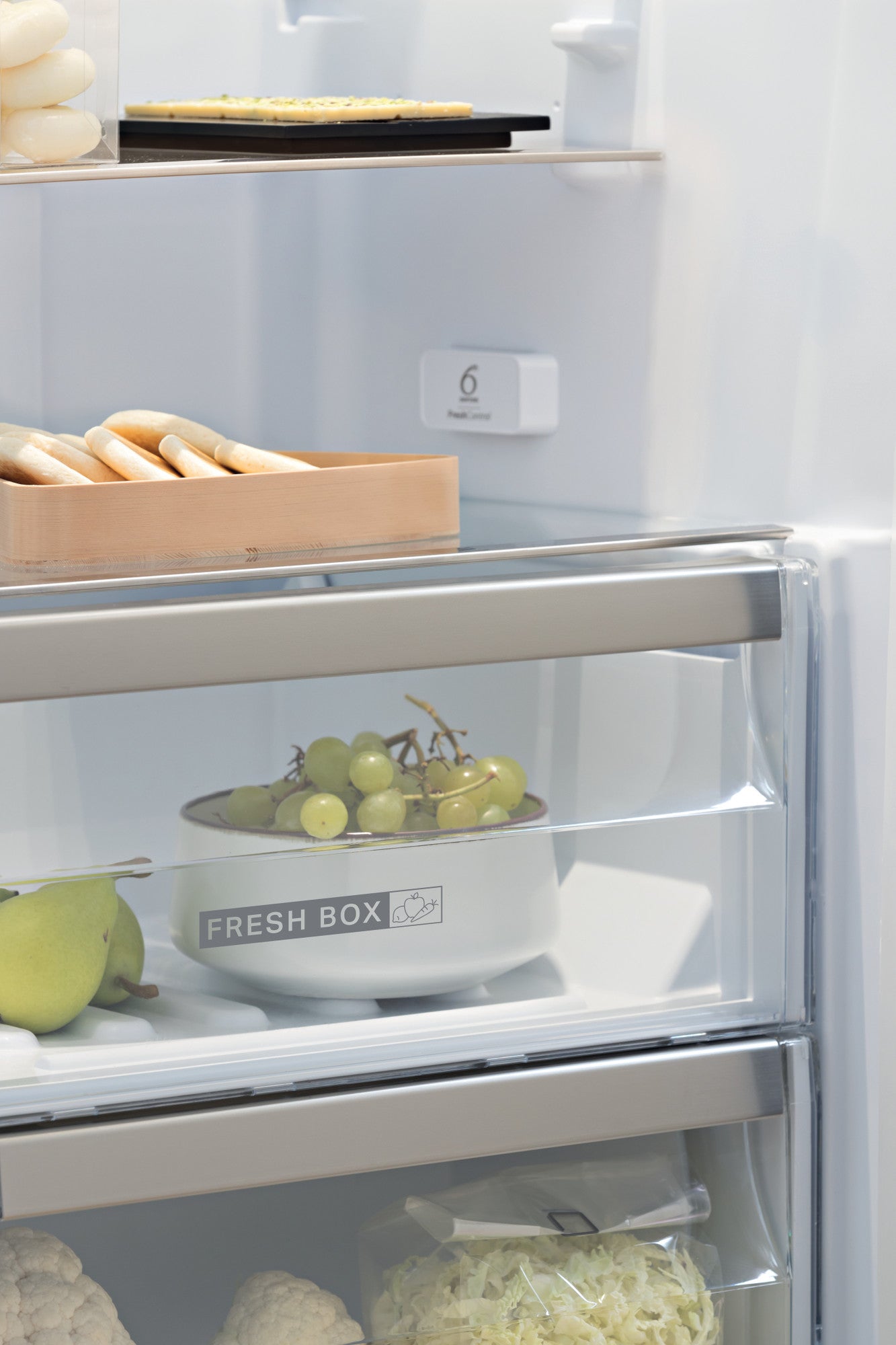 Whirlpool SW8 AM2Q W 2 witte koelkast 363 liter
